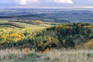 leiser berge aussicht weinviertel wien windraeder geocaching natur trockenrasen mgs